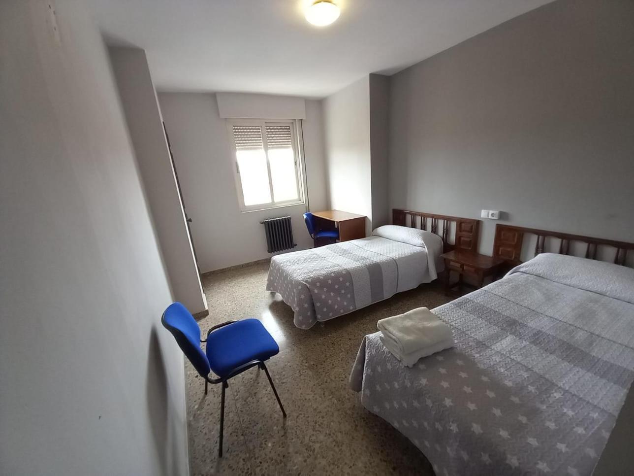 Hostal San Miguel Villalobar Екстериор снимка
