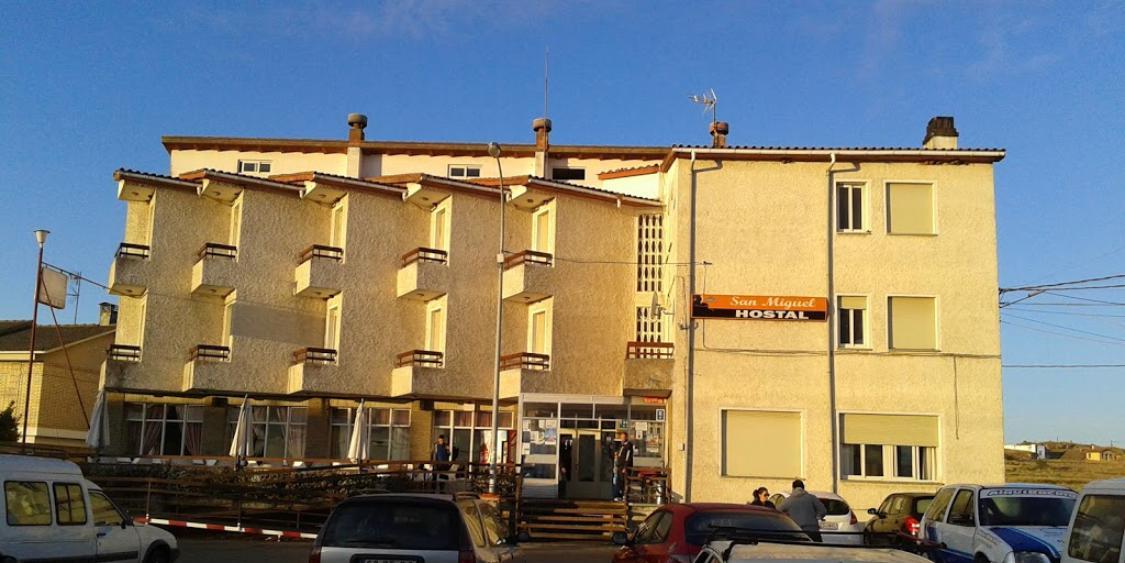 Hostal San Miguel Villalobar Екстериор снимка