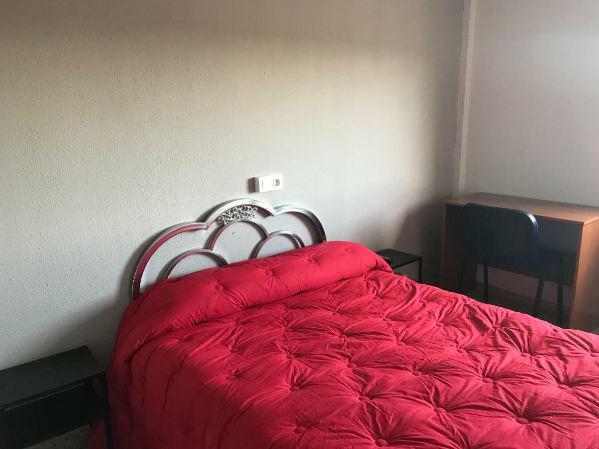Hostal San Miguel Villalobar Екстериор снимка