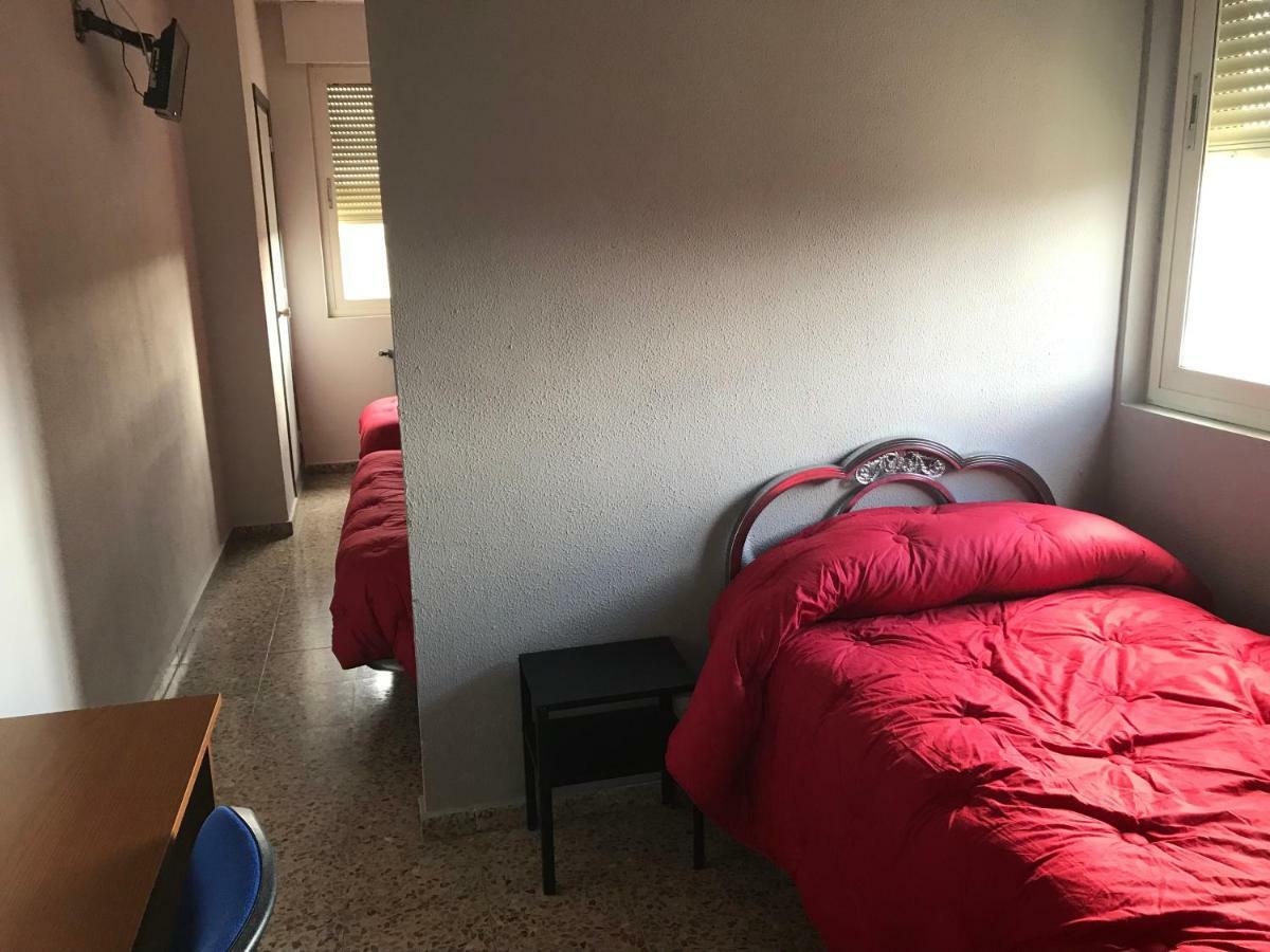 Hostal San Miguel Villalobar Екстериор снимка